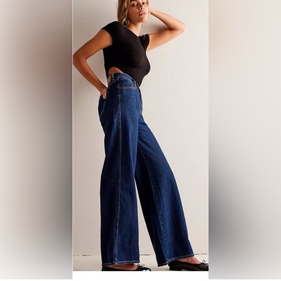 Free People CRVY Gia Wide-Leg‎ Jeans / Baltic Blue / 31 / NWT - Picture 4 of 5